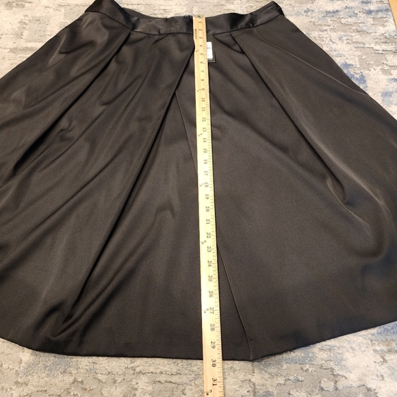 NWT City Chic Black Satin Midi A-Line Pleat Skirt Size 20 - Picture 8 of 15